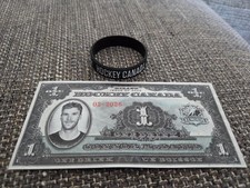 Olympic Hockey Canada Cash - Connor McDavid & HOCKEY CANADA SILICONE WRISTBAND 