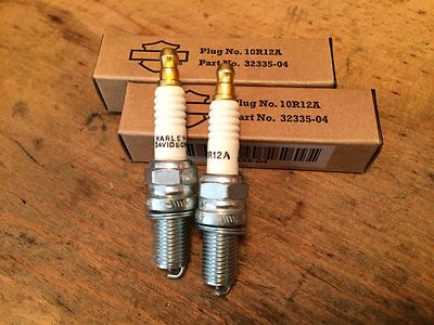 32335-04 10R12A HARLEY  ZÜNDKERZE V-ROD  2002-2017  - Buell  XB9, XB12 bis 2007