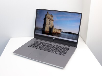 Dell Inspiron 7572 15.6'' Intel Core i7-8550U 8GB DDR4 512GB SSD NVIDIA MX150