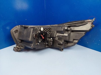 Renault Trafic III (X82) 2017 Front right headlight headlamp 