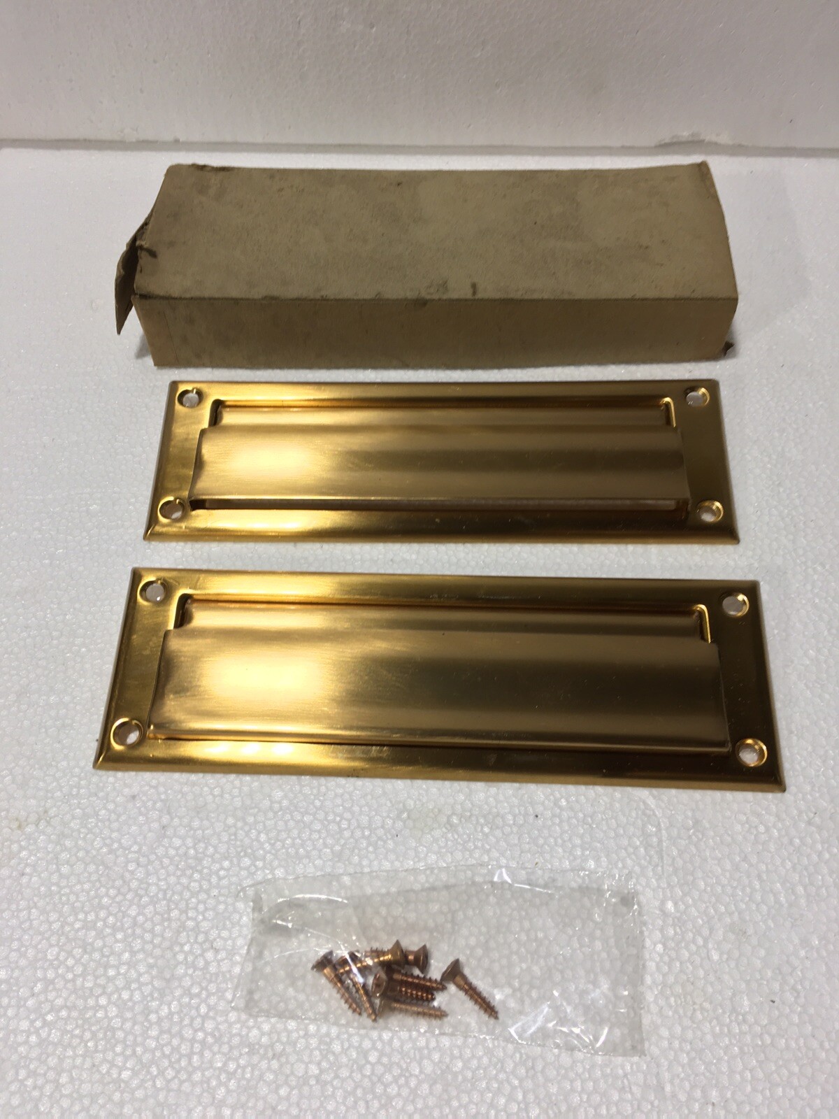 Ives Brass Letter Plate Mailbox Mail Slot 627B1O Spring Tension In