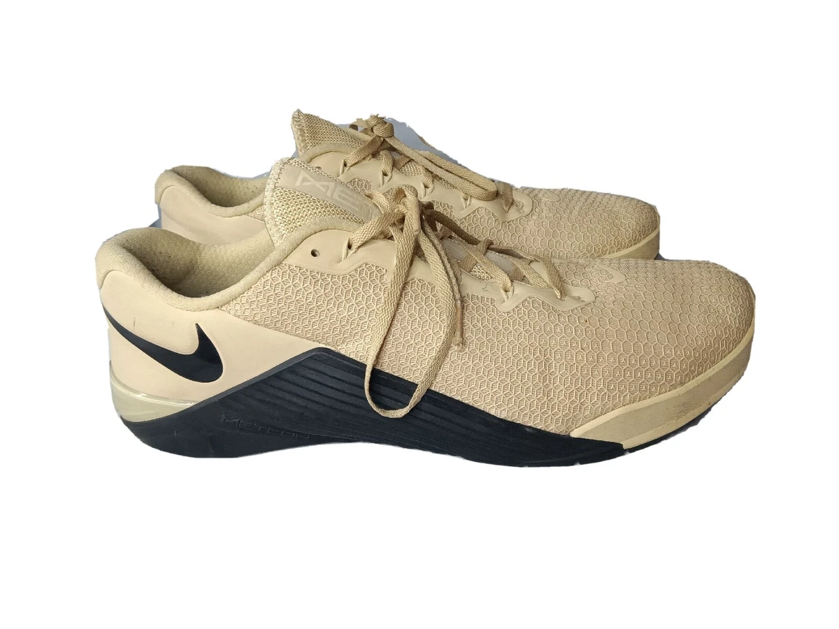 Nike metcon tan hotsell