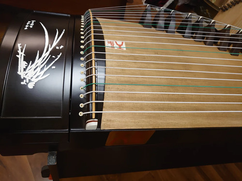 Guzheng. Tiansheng Professional Blackwood Guzheng with Bone Powder Inlay "Noble"