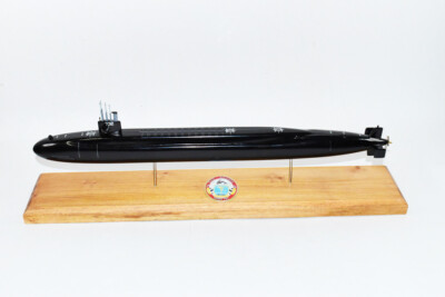 USS Alaska SSBN-732 Submarine Model (Black Hull),Navy,Scale Model,Mahogany,20