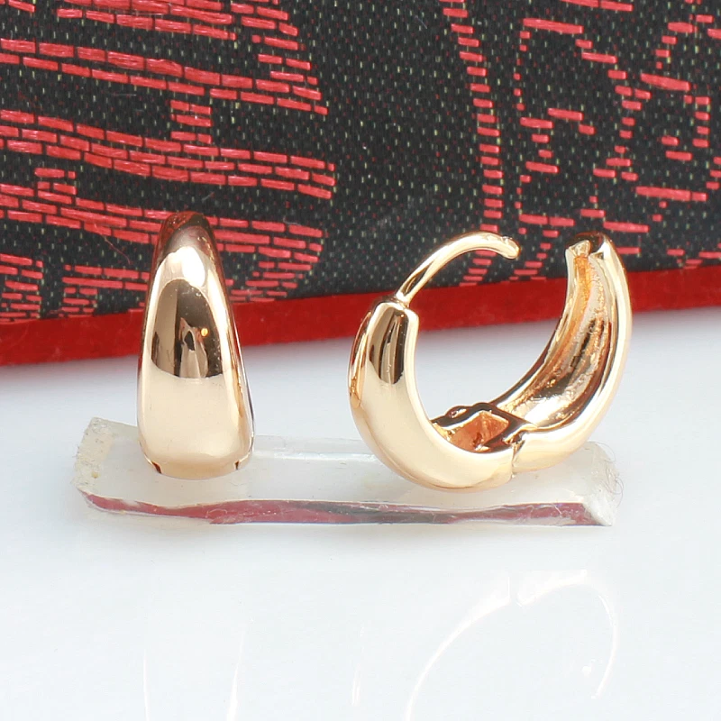 Half hoop clearance huggie earrings