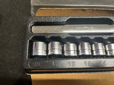 スナップオン 210RAFSM Snap on Tools 10pc 3/8”dr Metric Low Profile Socket Set 210RAFSMA