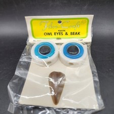 VTG Owl Face Eyes Beak Plastic Blue Brown Macrame Beads Fibre-Craft Hong Kong