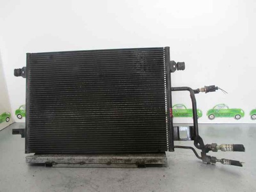 4B0260401T KONDENSATOR / KÜHLER DER KLIMAANLAGE KONDENSATOR / SHOWA / 982401 FÜR