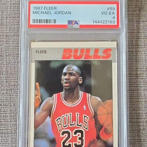 Fleer 1987-88 Michael Jordan #59 Chicago Bulls PSA 4 Base Set Basketball Card