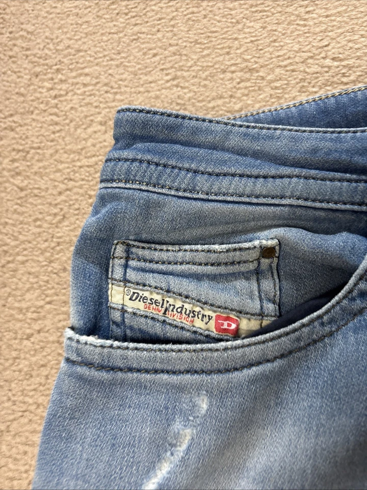 PANTALONES DE CHÁNDAL PARA HOMBRE DIESEL THAVAR NE JOGG JEANS Azul W32 L33 (3376) Foto 3 de 4