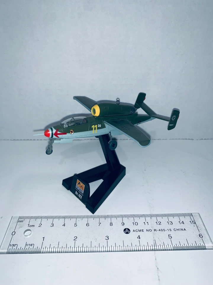 Easy Model 1/72 plastic German Luftwaffe He-162A-2 Salamander fighter 36347