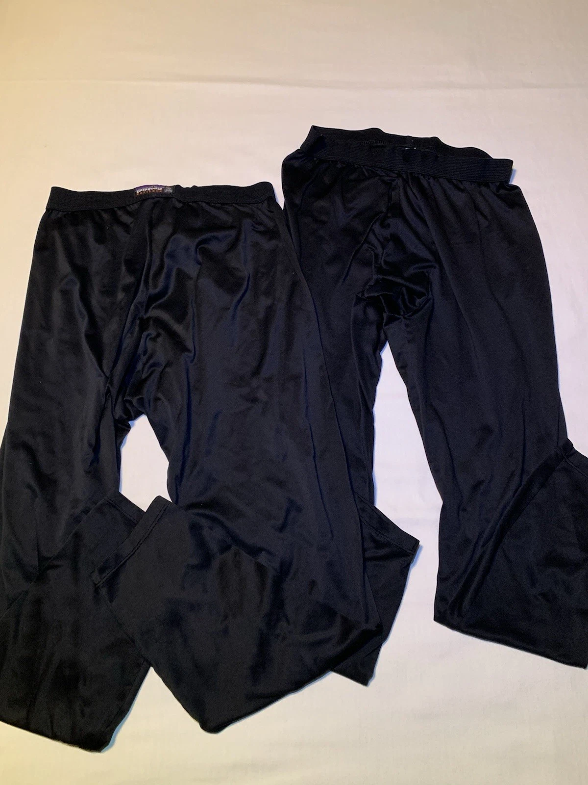 Vtg Patagonia Capilene Base Layer Bottoms Men Small Black Midweight Pants 2 Pair
Opens in a new wind