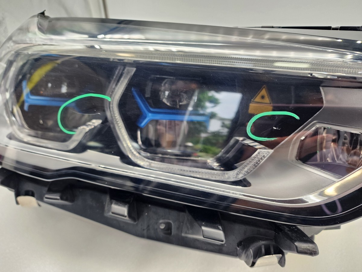  X5 G05 LED 右ヘッドライト　未使用品！ 💥💥2019-2022 BMW X5 Laser Headlight Passenger Side RH Genuine OEM