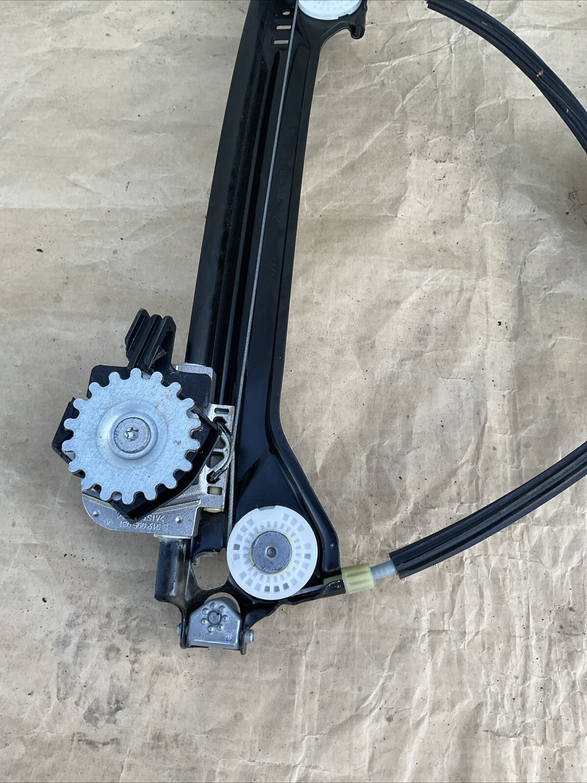 MASERATI QUATTROPORTE REAR LEFT DOOR WINDOW REGULATOR W/ MOTOR OEM 2014-2022 19K