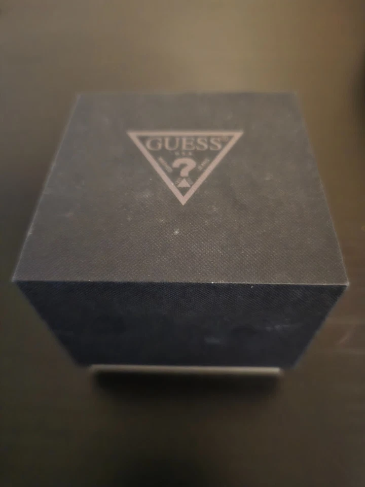 Guess Women's White Multifunction Silicone Strap Watch, 41mm U0942L1 - Image 2 of 3