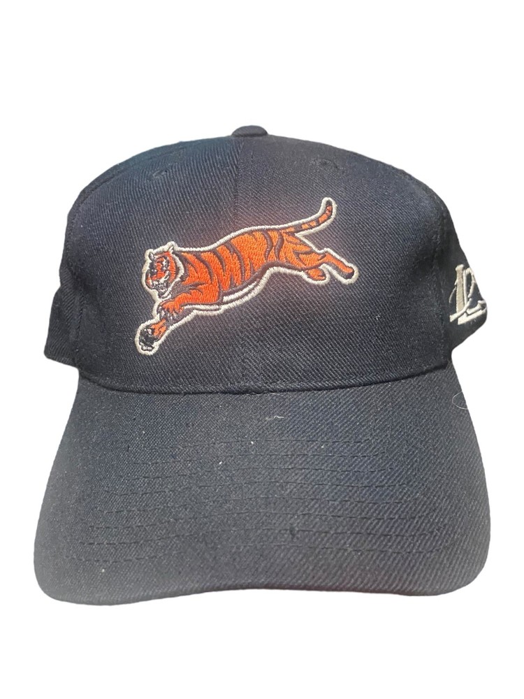 Vintage Cincinnati Bengals Hat Cap Black NFL Tiger Burrow Logo Athletic 7 1/8