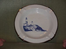 Vintage Long Island Trust Co 6 1/2" Round Glass Ashtray