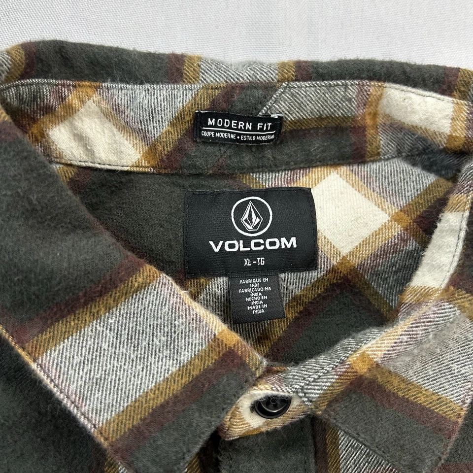 Volcom Shirt Jacket Mens XL Gray Plaid Fleece Button Up Lined Flannel Outdoor - Image 4 of 4