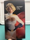 Cover Girls Of The DC Universe Power Girl Statue 2953/5000 — photo 2
