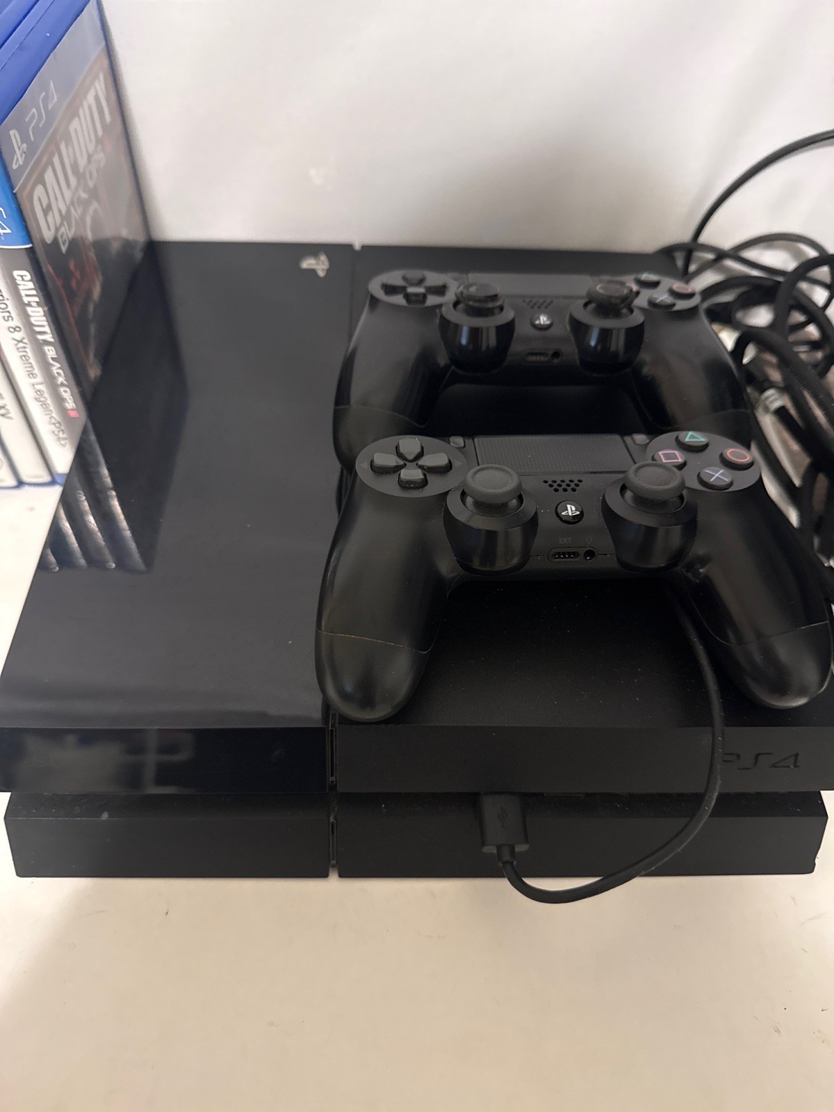 Sony Playstation 4 Black Console PS4 W/ 2Controllers & Cords and 12Games🚀fast