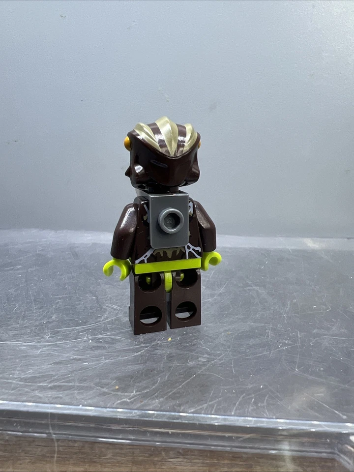 Lego Legends Of Chima Sparacon Minifigure 70131 - Image 3 of 4