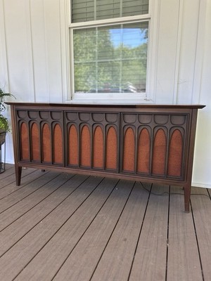 Mid Century Sears Silverstone Record Player/AM/FM Radio Console