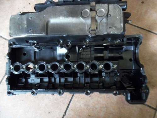 Audi A4 VW Passat 3B 1,6i Zylinderkopf 06B103373AM 06B103127