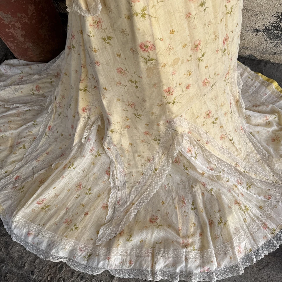 Antique Edwardian Yellow & Pink Rose Chintz Print Dress 4 PCE Lace Trim Vintage - Image 4 of 4