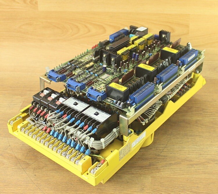 FANUC A06B-6058-H323 Servo Amplifier / A16B-1100-0280 | eBay