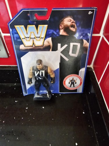 BNIB WWE MATTEL RETRO SERIES 1 KEVIN OWENS WRESTLI...