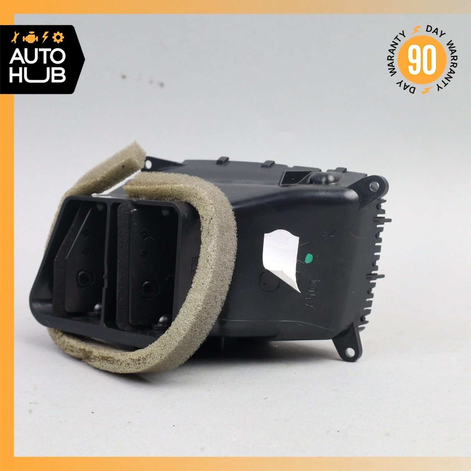 08-19 Maserati GranTurismo M145 Front Left Center Dashboard AC A/C Air Vent OEM