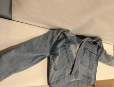 DKNY Women s Denim Jacket Size Blue Jean Cotton Button Close Montrose