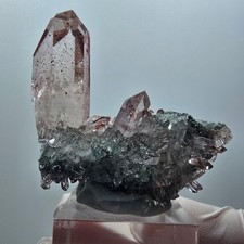Starburst quartz with hematite and chlorite on matrix, Streep Mine, Goboboseb