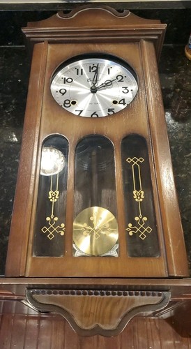 Vintage Centurion 35 Day Windup Key Pendulum Wall Clock Chimes