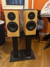 Totem Acoustic Rainmaker Bookshelf Speakers 2.0 Wired 20-100W 4 Ohms Wood