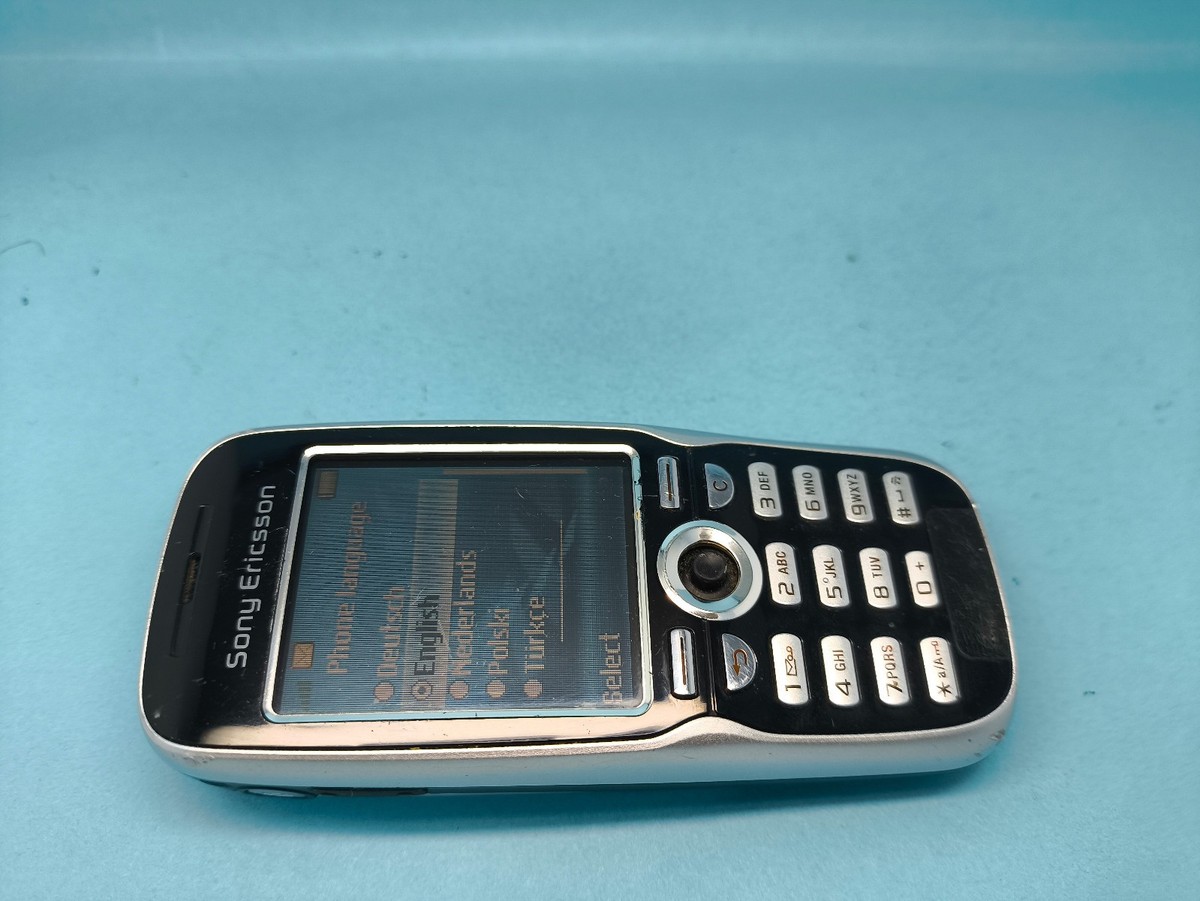 Sony Ericsson K608i Argent – Téléphone Mobile D'occasion, Sans Batterie Ni Chargeur