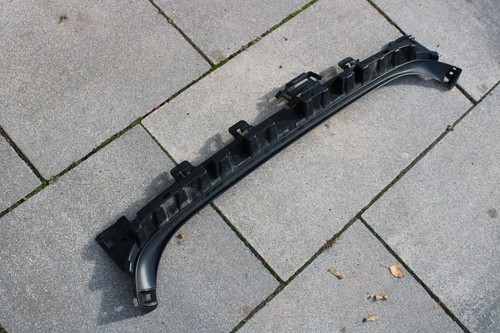 Halter BMW 3er E90 M3 Stoßstange Hinten Mitte Träger Führung Bumper OEM 7058522