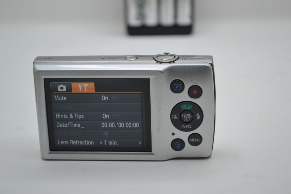 Canon PowerShot ELPH 180 20MP Digital Camera PC2275 w/Batteries