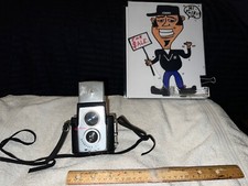 VINTAGE KODAK Brownie Starflex Camera,Dakon Lens 1950sFAMOUS GEORGE DIBIE estate