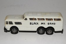 Lindberg 1/64 Scale, 1960's Highway Bus
