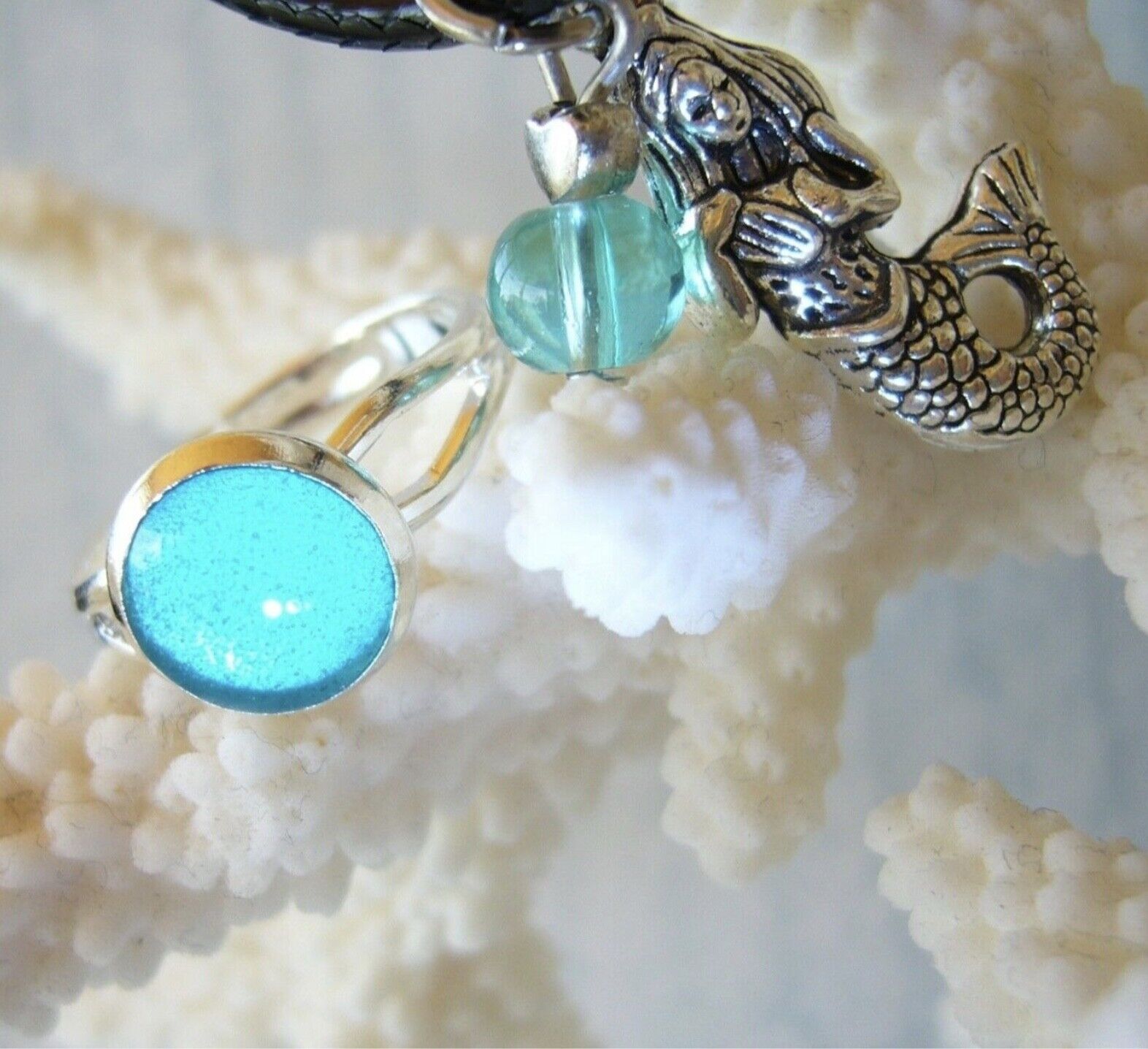 H20 Just Add Water Mako Mermaids Moon Pool Glow Style Ring Mermaid Necklace  H2O