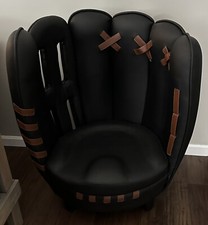 St. Louis Cardinals 2009 All Star Game Glove Chair Anheuser Busch Budweiser L@@K