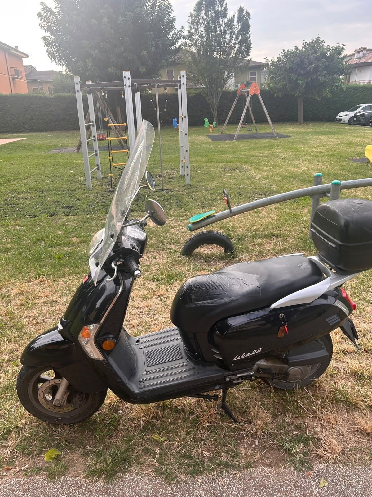 Scooter LIKE 50 foto 4