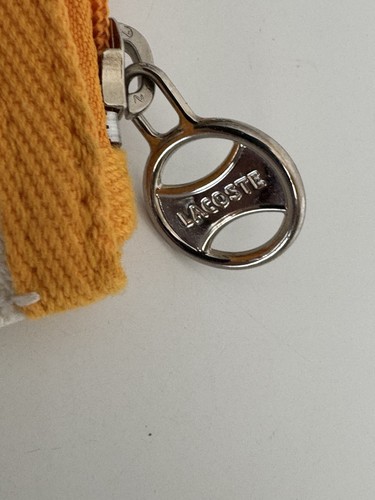 Bolso sin asas de lona Lacoste AMARILLO Y BLANCO con cremallera - Imagen 2 de 8