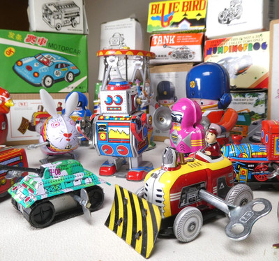 Aufzieh Weißblech Uhrwerk Spielzeug + Schlüssel Roboter Frosch Huhn Zug Elefant Auto Paya