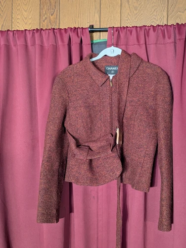 Giacca con cappuccio Chanel misto lana rosso marrone cropped taglia 42 (Francia)