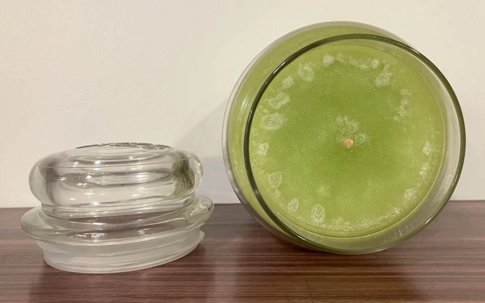 Yankee Candle PINEAPPLE CILANTRO tarro grande mecha única vela verde 22 oz NUEVO Foto 4 de 4