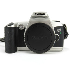 Body Canon EOS 500N / Rebel G 35mm SLR Film Camera No Objectif Lens