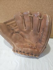 Champion Hollander 1090 Deep Pocket Baseball Glove. Top Grain Cowhide