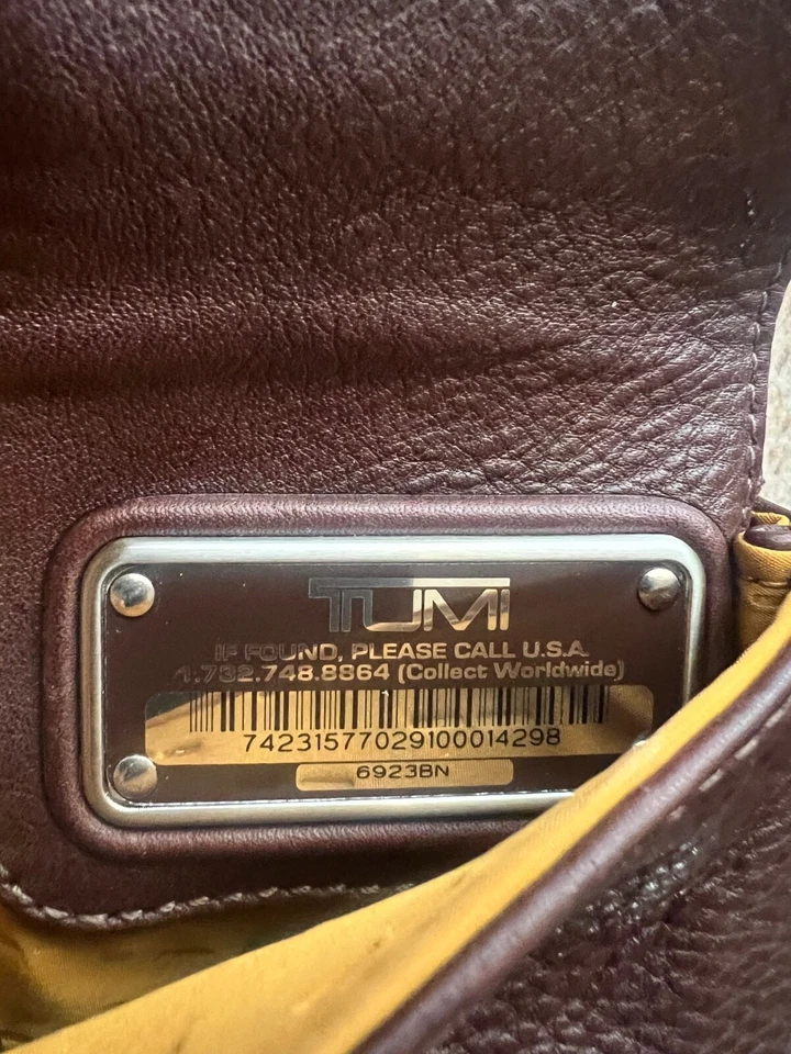 Bolso de Hombro Tumi 6923bn Bryce Solapa Bodybag Cuero de Vaca Mensajero Cuero Granulado Foto 3 de 4